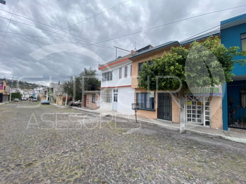 Casa en Venta en Lomas de San Pedrito Peñuelas Secc Portales