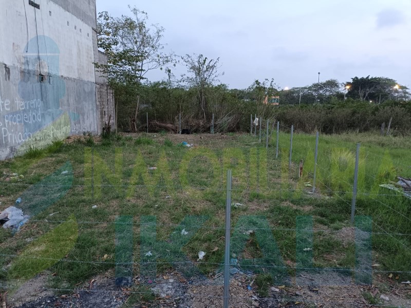 Terreno en Venta en Enrique Rodriguez Cano