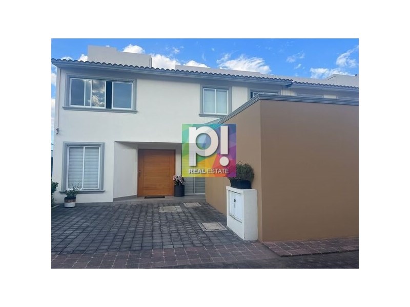 Casa en Venta en San Nicolas Totolapan