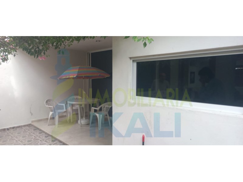 Casa en Venta en Cazones