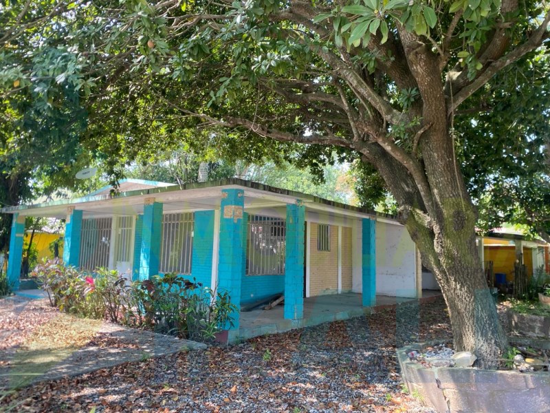 Casa en Venta en Ruiz Cortinez