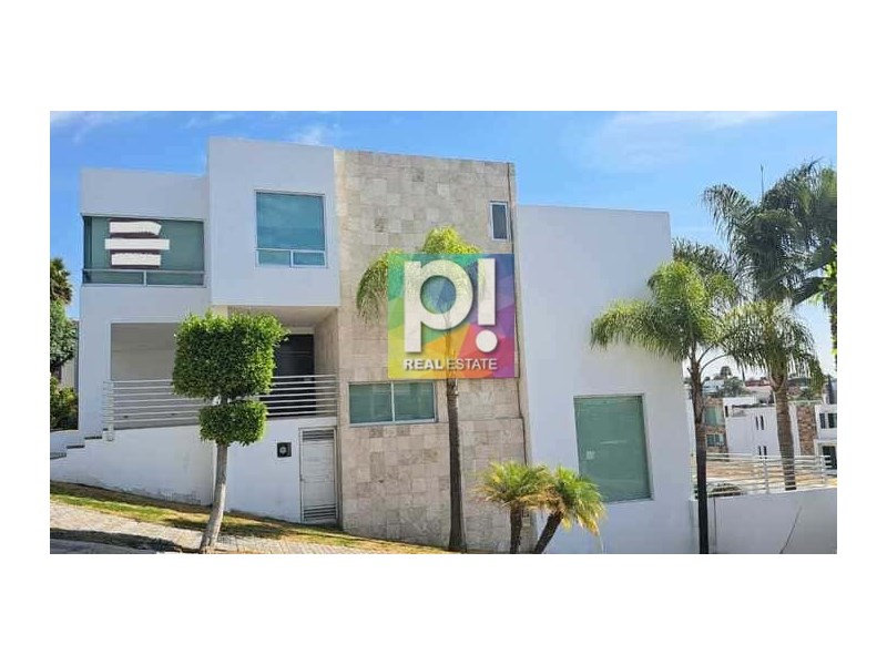 Casa en Venta en Lomas de Angelopolis