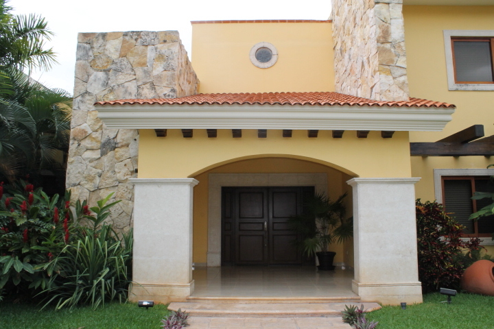 Casa en Venta en colonia Fraccionamiento Villas Del Sol