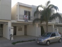 Casa en Renta en colonia VILLAS DE ANAHUAC