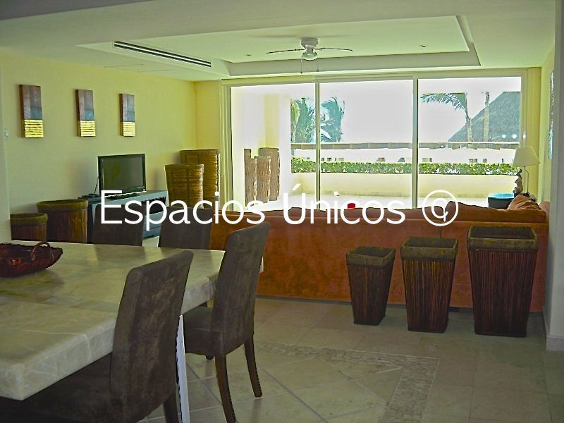 Condominio en Venta en Boulevard Barra Vieja