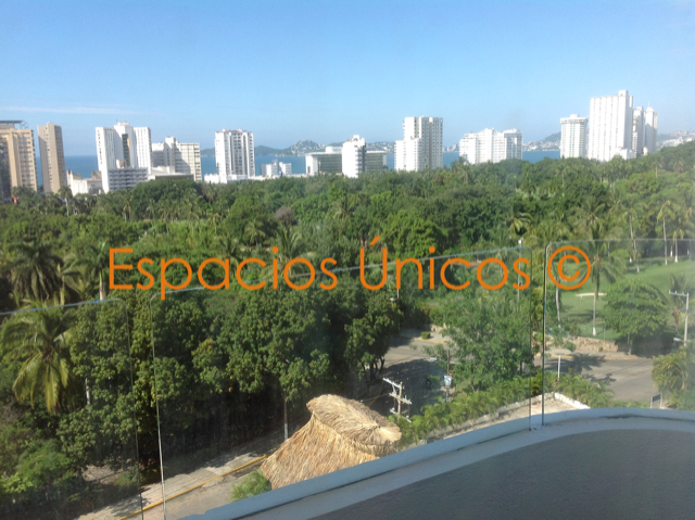 Condominio en Renta en Costa Azul