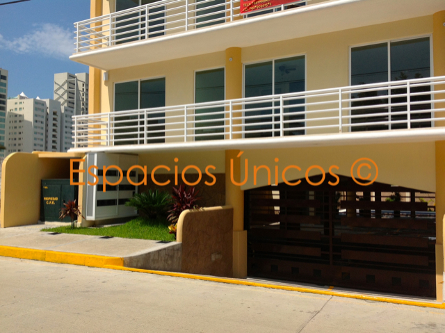 Condominio en Venta en Costera de las Palmas