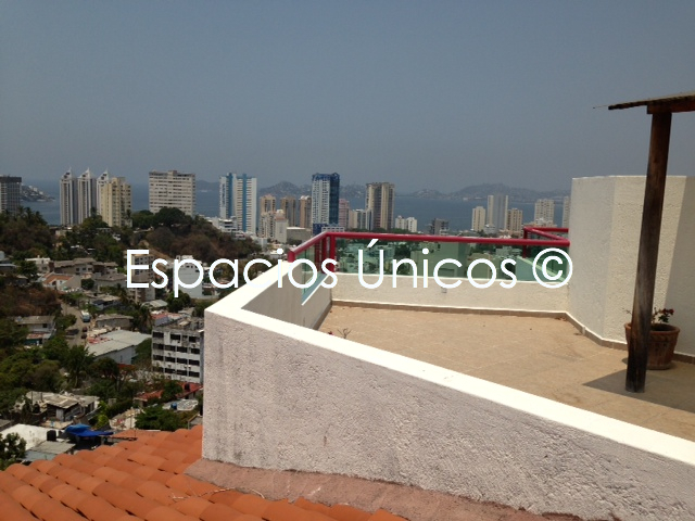 Condominio en Renta en Costa Azul