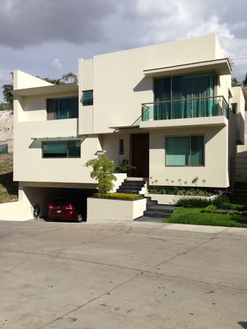 Casa en Renta en Puerta del Bosque