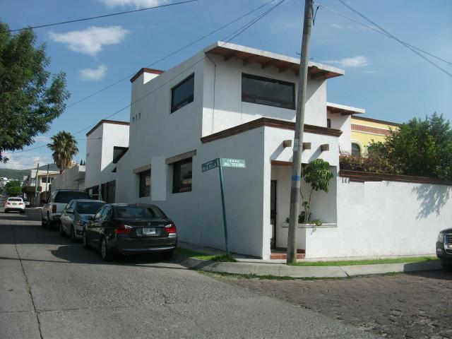 Casa en Venta en Colinas del Cimatario