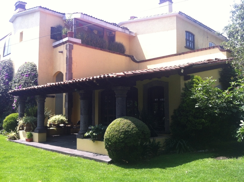 Casa en Venta en colonia Lomas de Tecamachalco