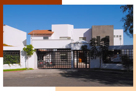 Casa en Venta en Vista Real y Country Club