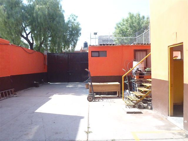 Bodega en Venta en San Miguel Xochimanga