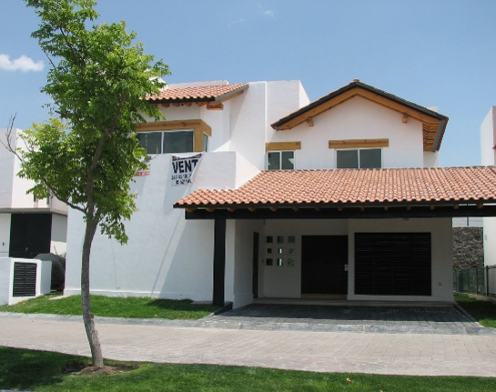 Casa en Renta en colonia Lomas del Campanario III