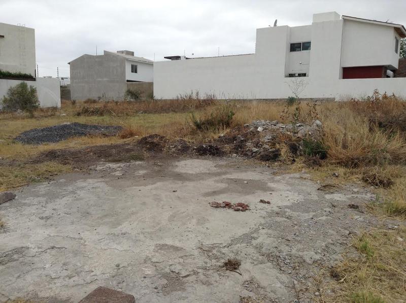 Terreno en Venta en Cumbres del Lago