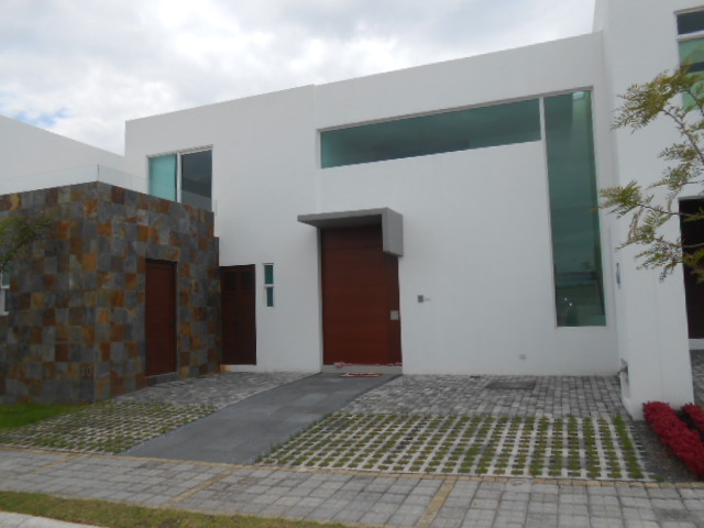 Casa en Venta en colonia Lomas de Angelopolis