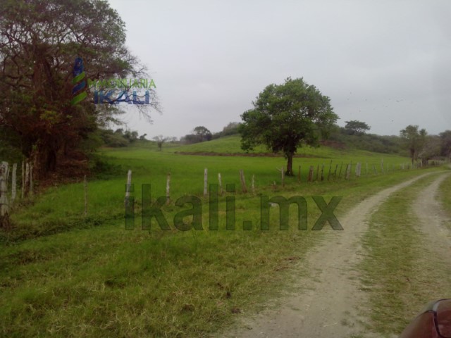 Terreno en Venta en colonia Azteca