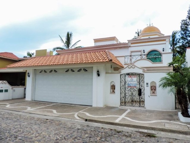 Casa en Venta en colonia El Cid