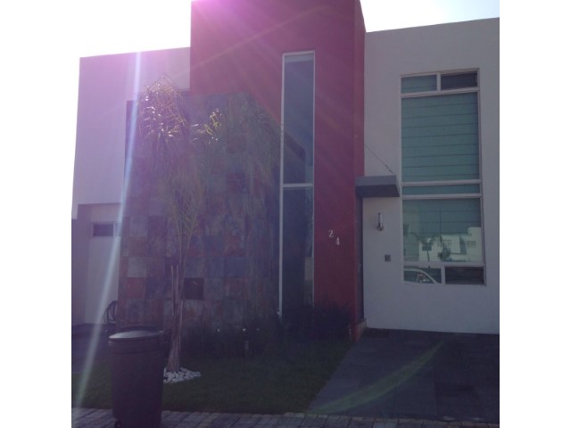 Casa en Renta en Lomas de Angelopolis