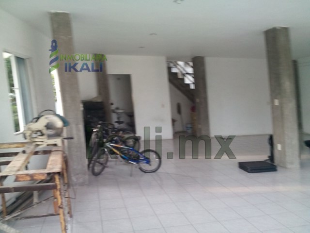 Oficinas/ en Renta en Tuxpan de Rodriguez Cano Centro