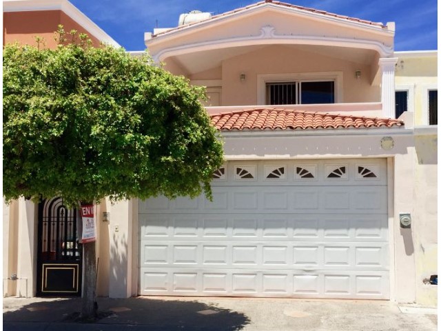 Casa en Venta en Alameda