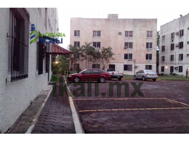 Departamento en Venta en colonia Bugambilias