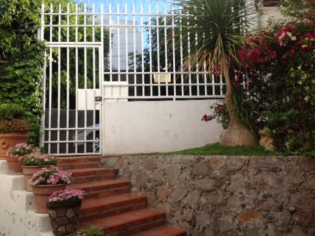 Casa en Venta en colonia Santa Cruz Guadalupe